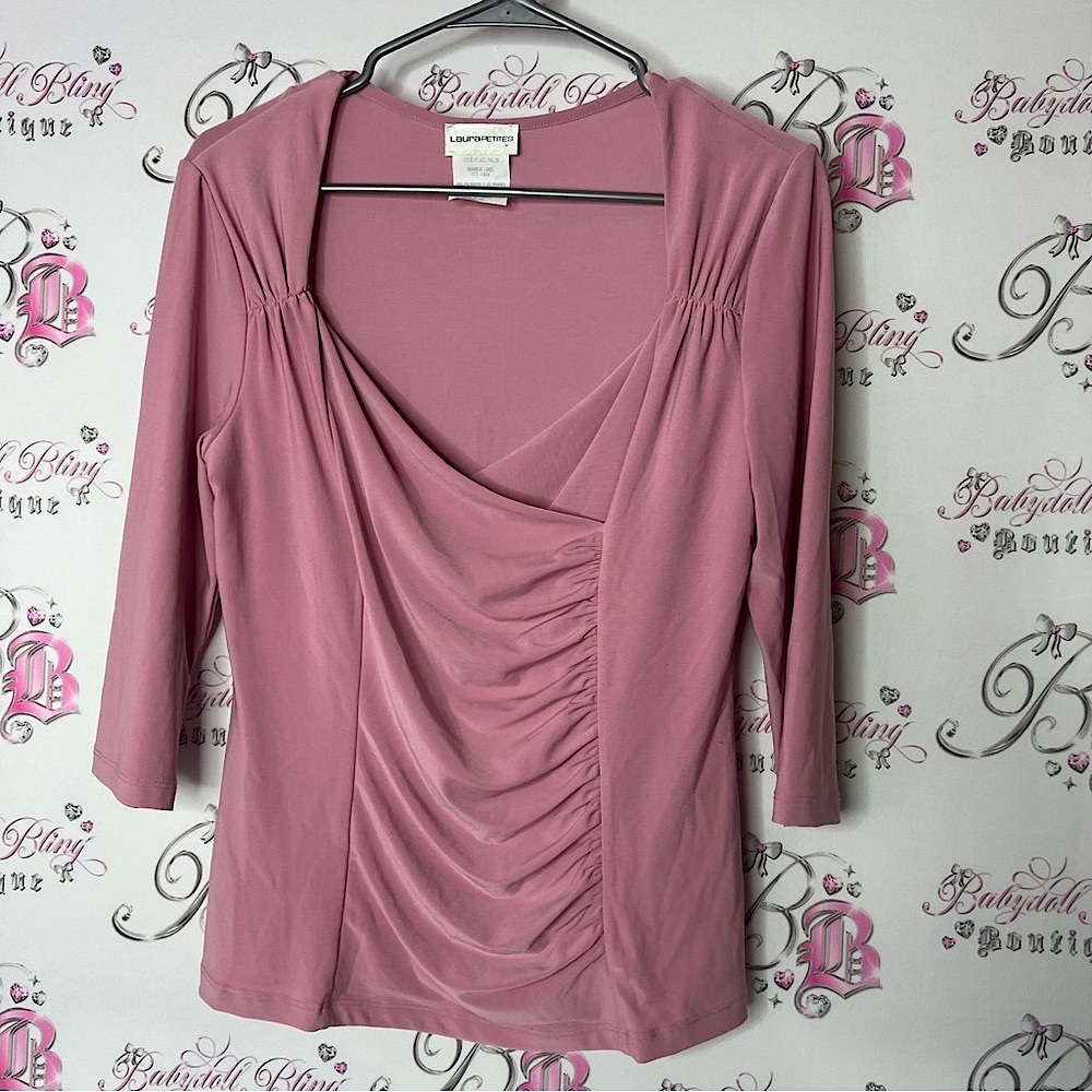 Laura petites cinched flattering Women's Pink Ruched Top